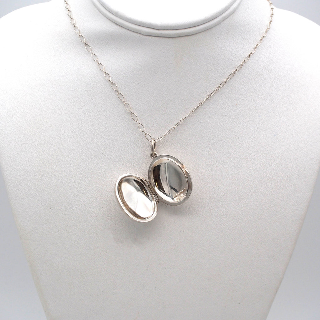 Tiffany oval locket necklace Clearance