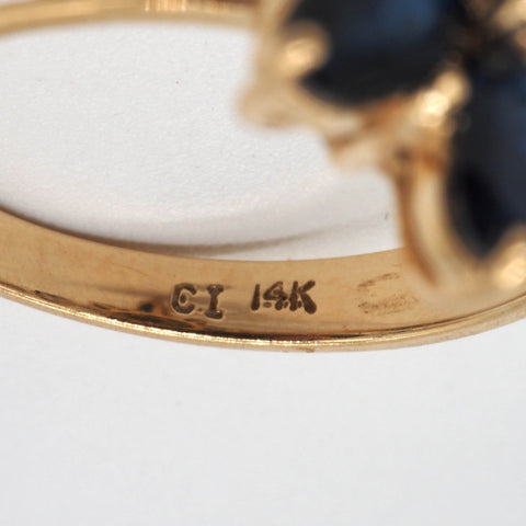 Vintage 14K Gold Midnight Blue Natural Sapphire Flower Ring