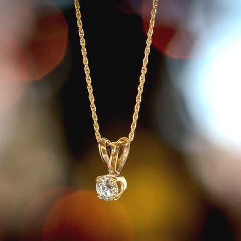 Beautiful .38 ct Diamond Pendant on 17" 14k Gold Chain